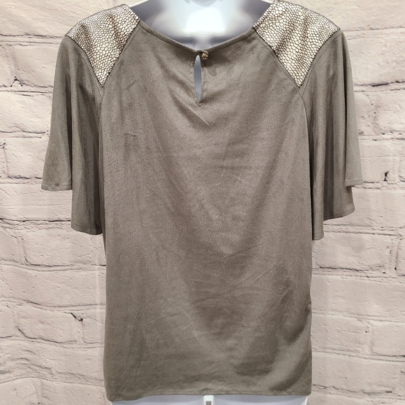 Aryn K. Women's Gray/Silver Blouse in size Large - Picture 8 of 16
